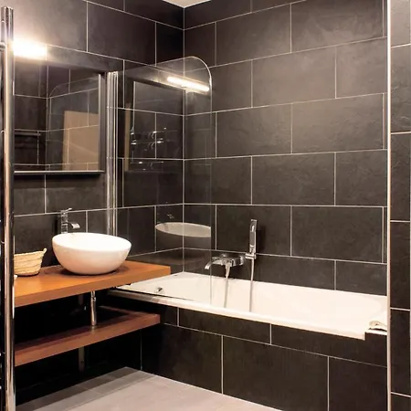 Bastide Le Petit Clos - Les 2 Semesterbostad