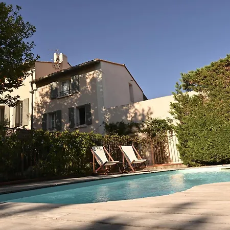 Bastide Le Petit Clos - Les 2 *
